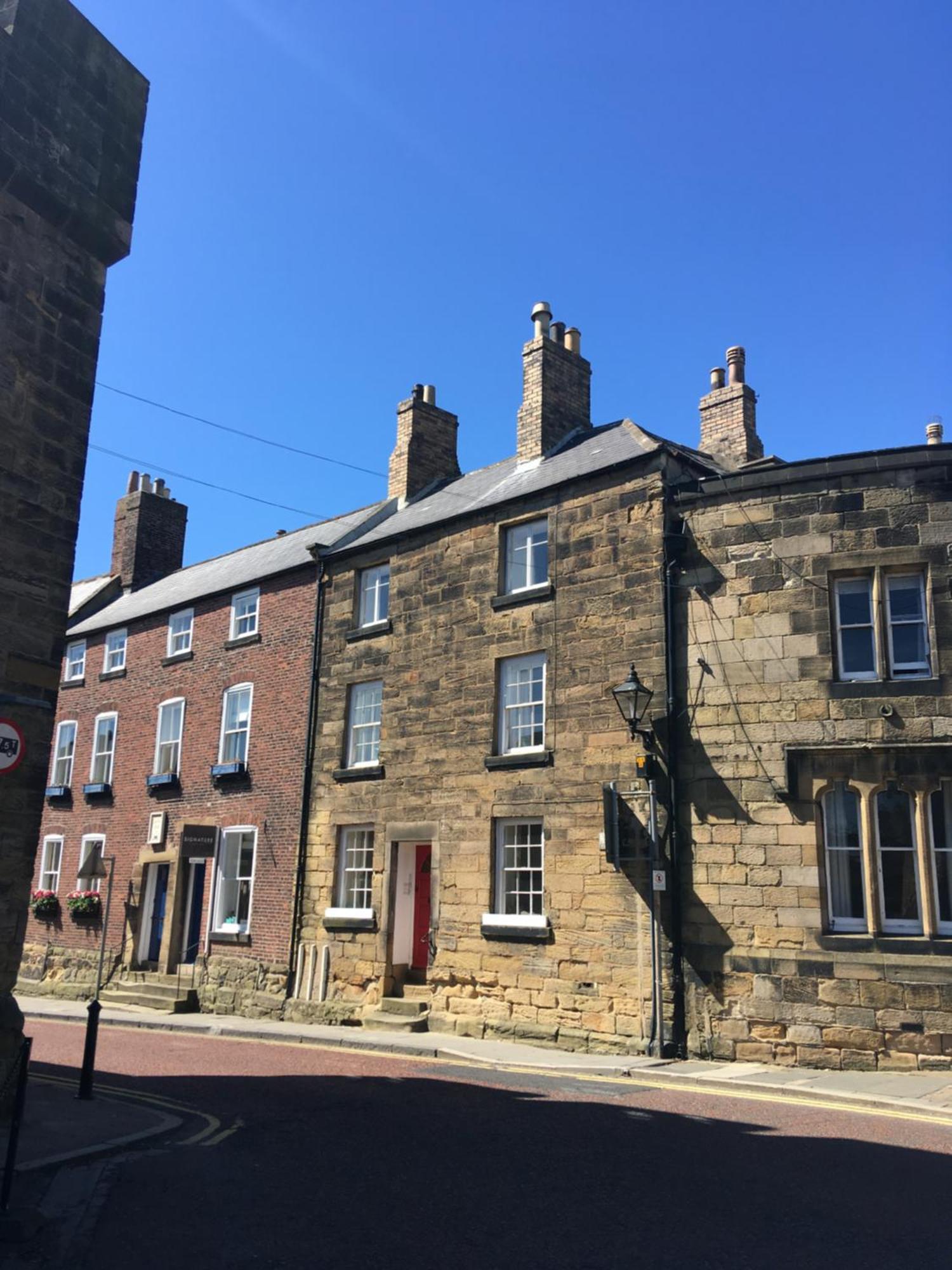 Castle Retreat - Luxury Apartment Opposite Alnwick Castle Eksteriør billede