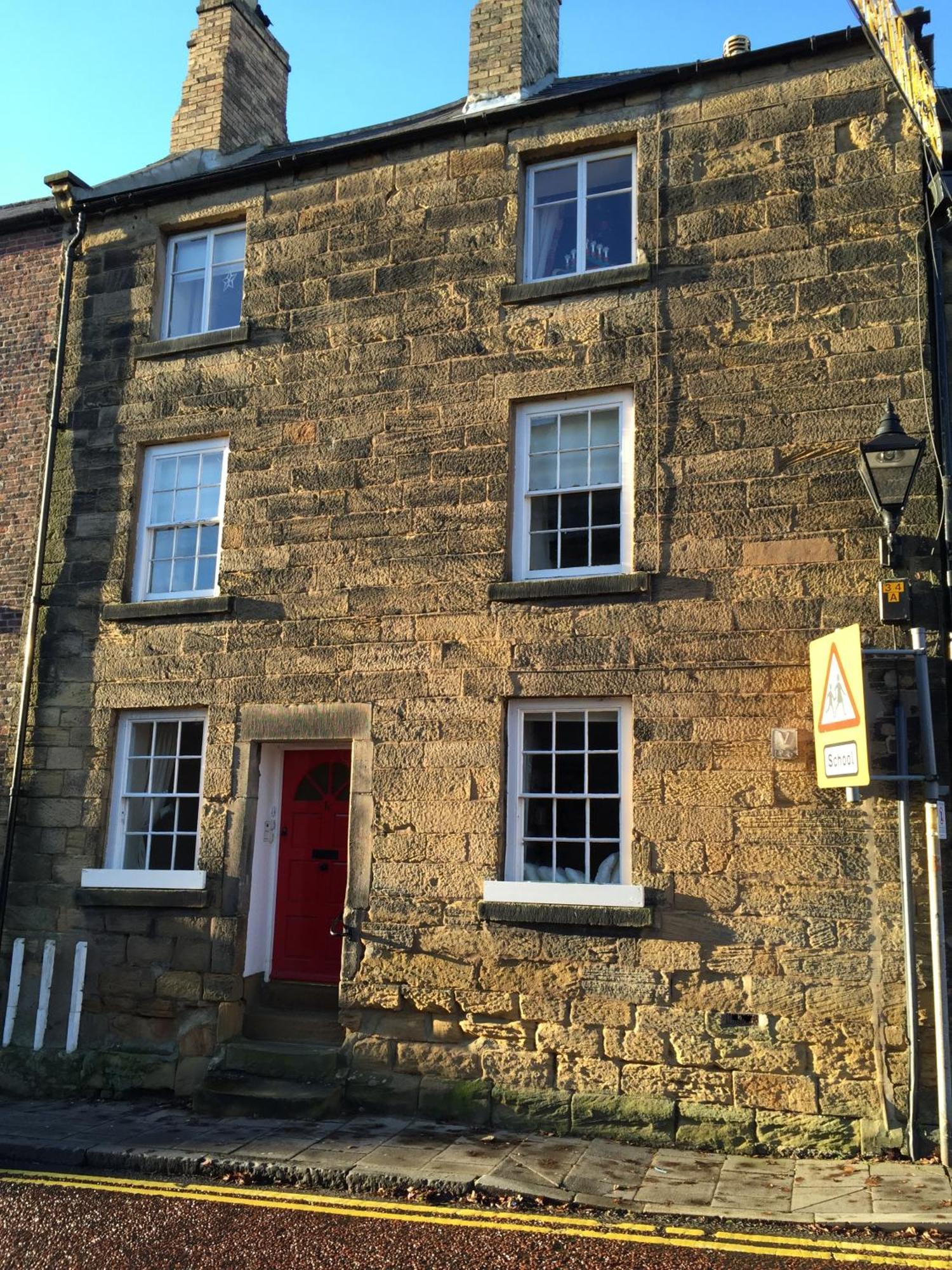 Castle Retreat - Luxury Apartment Opposite Alnwick Castle Eksteriør billede